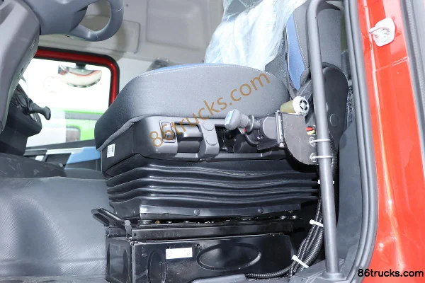 Beijing Trucks Dream Chaser 490hp 8X4(12 wheels) 8.6m AMT Automatic Dump Truck (China VI) Cab (3) | 86Trucks