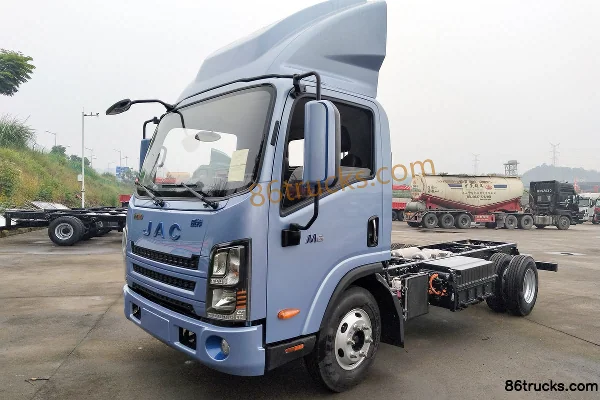 JAC Weiling HV6 Luxury Edition 4.5T 4.15m Single Row Plug-in Hybrid Box Truck 15.5kWh 4X2(6 wheels) Exterior (3) | 86Trucks