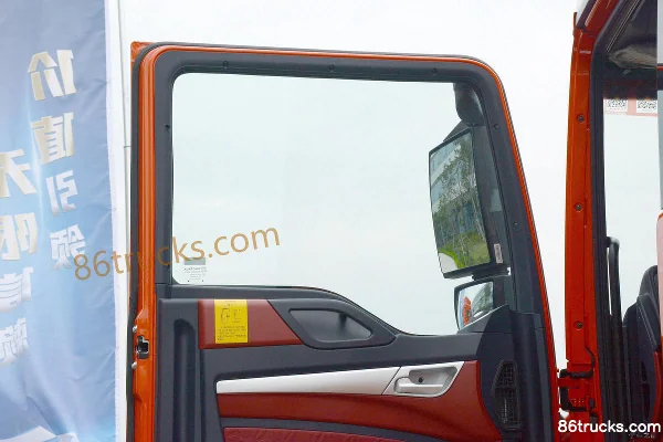 Sinotruk HOWO TX7 heavy truck 460 hp 6X4(10 wheels) tractor truck (high roof) (China VI) Cab (3) | 86Trucks