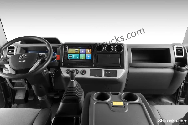 Dongfeng Duolika D6-M Custom Super Power 136 hp 4X2(6 wheels) 4.17m single-row van truck (China VI) Cab (3) | 86Trucks