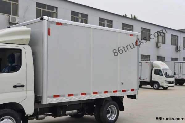Foton Xiangling M1 1.6L 122 hp 4X2(6 wheels) gasoline 3.3m single-row van micro truck (China VI) Body (1) | 86Trucks