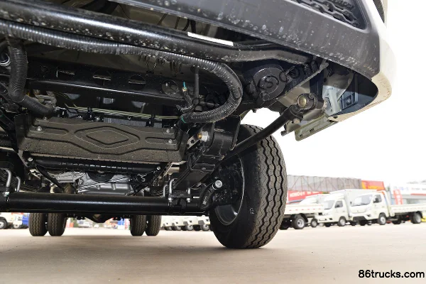 Foton Xiangling M2 1.5L 143 hp 4X2(6 wheels) Gasoline 3.7m Single Row Enclosed Mini Truck (China VI) Chassis (3) | 86Trucks