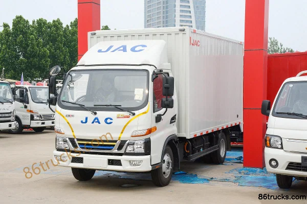 JAC Junling Jubao Basin 4.5T 4.15m Single Row Plug-in Hybrid Van Light Truck 17.5kWh 4X2(6 wheels) Exterior (3) | 86Trucks