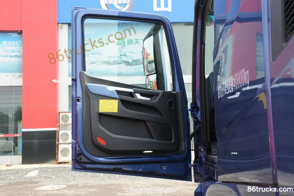 Beijing Trucks Zhui Meng 470 hp 6X4(10 wheels) AMT automatic tractor truck Cab (1) | 86Trucks