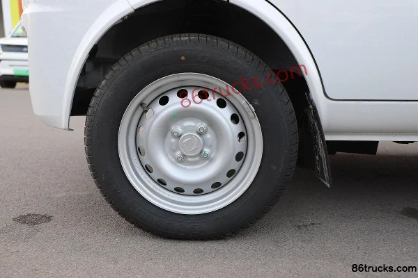 Dongfeng K05S 2018 Model Practical Type 68 hp 1.0L Van Chassis (3) | 86Trucks