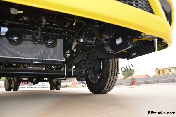 Foton Auman M Card 2.0L 144hp 4X2(6 wheels) gasoline 3.19m double-row flatbed mini truck (hydraulic brake) (yellow) Chassis (3) | 86Trucks
