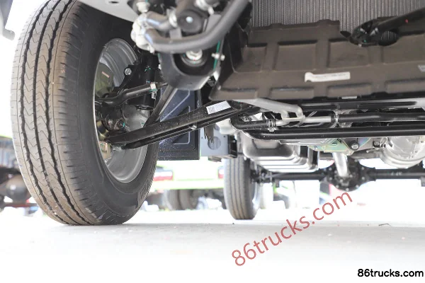 Foton Xiangling M1 1.3L 90 hp 4X2(6 wheels) 2.82m Single-row Flatbed Micro Truck (China VI) Chassis (2) | 86Trucks