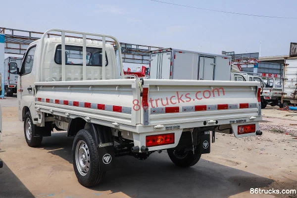 Foton Xiangling M1 1.3L 90 hp 4X2(6 wheels) 2.82m Single-row Flatbed Micro Truck (China VI) Body (1) | 86Trucks
