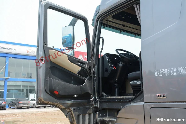Foton Auman EST-A Northern Edition 620hp 6X4(10 wheels) tractor truck Cab (1) | 86Trucks