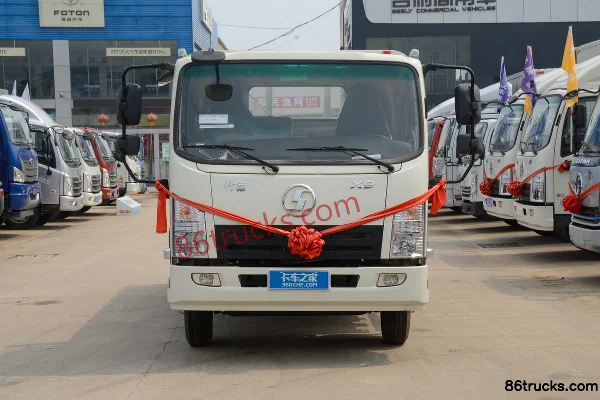 SHACMAN Commercial Vehicle Xuande X9 Standard Load Edition 130 hp 4X2(6 wheels) 4.15m Single Row Flatbed Light Truck (China VI) Exterior (2)