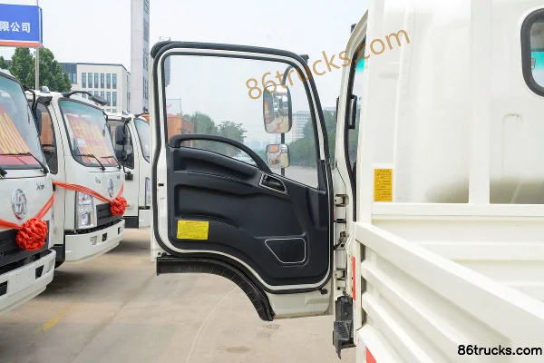 SHACMAN Commercial Vehicle Xuande X9 Standard Load Edition 130 hp 4X2(6 wheels) 4.15m Single Row Flatbed Light Truck (China VI) Cab (1) | 86