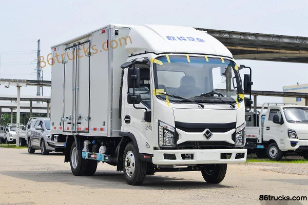 Ouling S1 Series 115hp 4X2(6 wheels) 3.7m single-row van light truck (8-speed)(China VI) Exterior