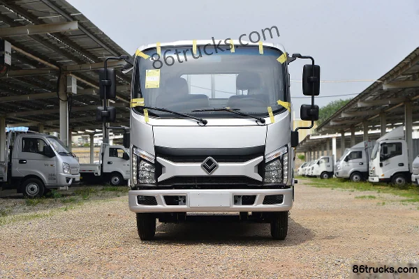 Ouling Jinlika II Deluxe 2.0L 150hp 4X2(6 wheels) Gasoline 4.13m Single Row Flatbed Light Truck (China VI) Exterior (2) | 86Trucks