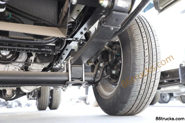 Foton Times Yuling VQ1 1.5L 114 hp 4X2(6 wheels) Gasoline 2.5m Double Row Flatbed Mini Truck Chassis (3) | 86Trucks