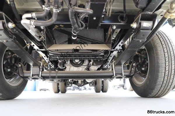 Foton Times Yuling VQ1 1.5L 114 hp 4X2(6 wheels) Gasoline 2.5m Double Row Flatbed Mini Truck Chassis (1) | 86Trucks