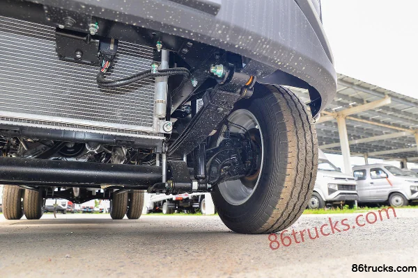 Ouling Fengrui F3 Classic Edition 1.6L 105 ch 4X2(6 roues) CNG 3.15 m Monoplace Ridged Microtruck Châssis (3) | 86Trucks