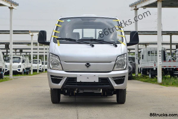 Ouling V5 1.6L CNG 105hp 4X2(6 wheels) 3.01m Double Row Panel Micro Truck Exterior (2) | 86Trucks