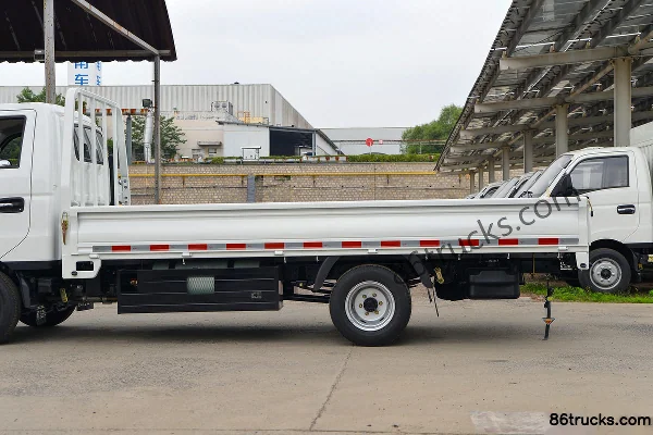 Ouling V5 1.6L 105hp 4X2(6 wheels) CNG 3.95m single-row flatbed micro truck (China VI) Body (2) | 86Trucks