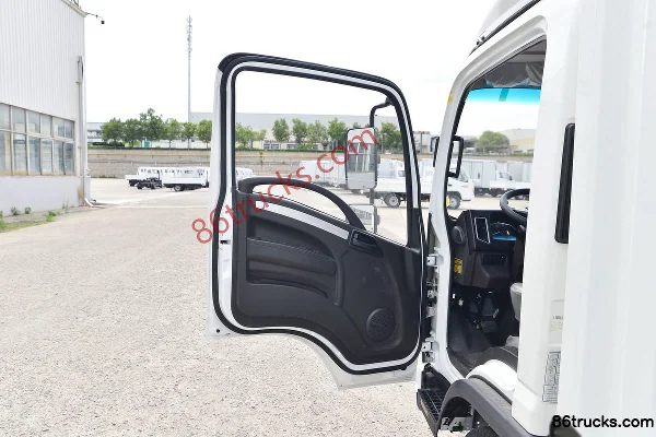 Ouling Jinlika II 115 hp 4X2(6 wheels) 3.7m single-row van light truck Cab (1) | 86Trucks