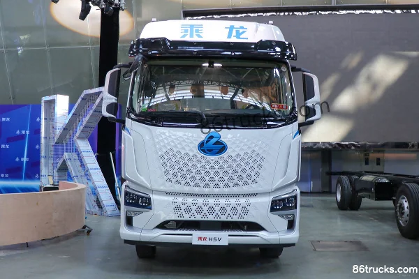 Dongfeng Liuqi Chenglong H5V 4X2(6 wheels) 6.8m hybrid van cargo truck 15.6kWh Exterior (2) | 86Trucks