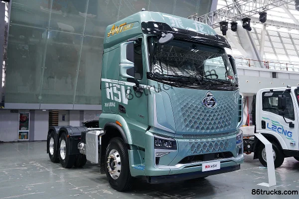Dongfeng H5V 12.5L Diesel 540hp 6X4(10 wheels) Fast Gear 12-Speed AMT Automatic Tractor Truck Exterior