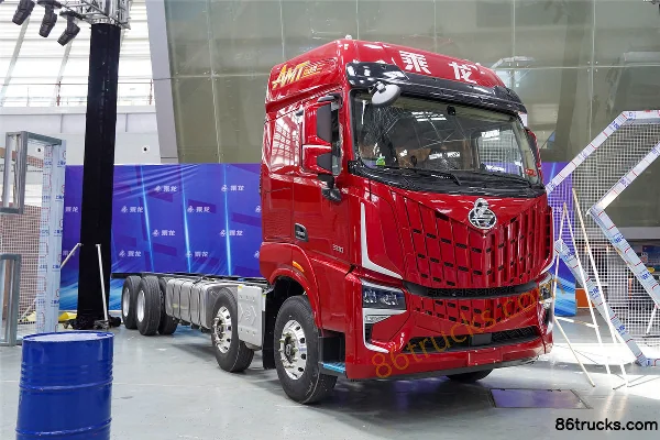 Dongfeng Liuqi Chenglong HK Heavy Truck 500hp 8X4(12 wheels) AMT Automatic Flatbed Cargo Truck Exterior