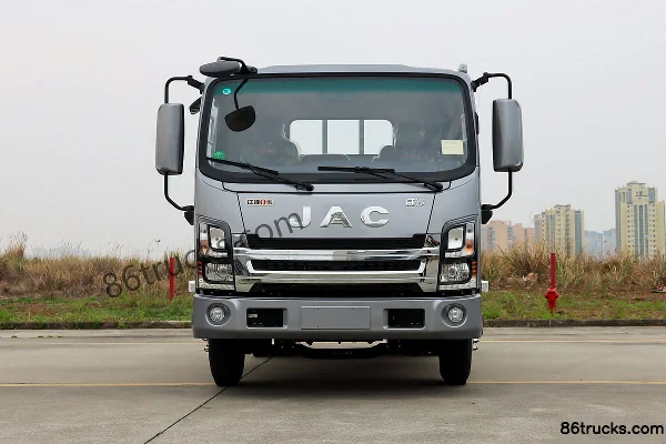 JAC Weiling M7 143 ch 4X2(6 roues) 4,18 m camion léger à ridelles cabine simple Extérieur (2) | 86Trucks