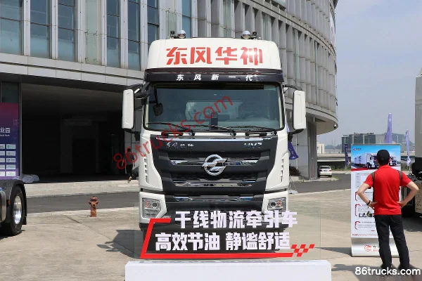 Dongfeng HV7 Standard Load Sand & Gravel Version 480hp 6X4(10 wheels) Tractor Truck (China VI) (with Hydraulic Retarder) Exterior (2) | 86Tr
