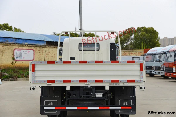 Sinotruk HOWO Zhuimeng 140hp 4X2(6 wheels) 3.85m Semi-row Flatbed Light Truck (WLY 5-speed) Body (3) | 86Trucks