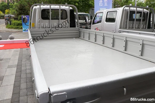 Foton Aumark M 2.0L 127 ch 4X2(6 roues) CNG 4,2 m camion léger à ridelles cabine simple Carrosserie (2) | 86Trucks