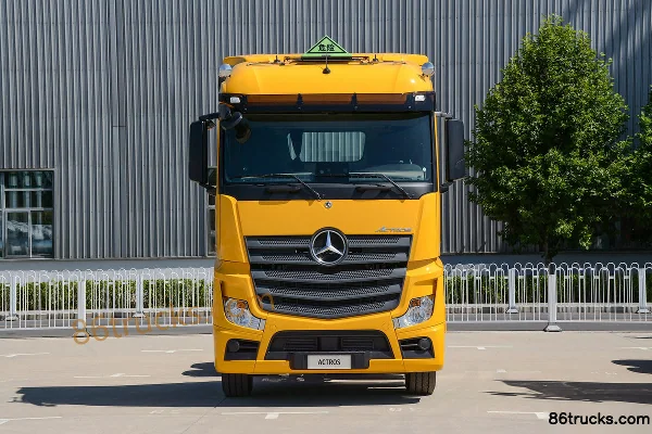 Mercedes-Benz Actros heavy truck 450 hp 6X4(10 wheels) hazardous material transport tractor truck (China VI) Exterior (2) | 86Trucks