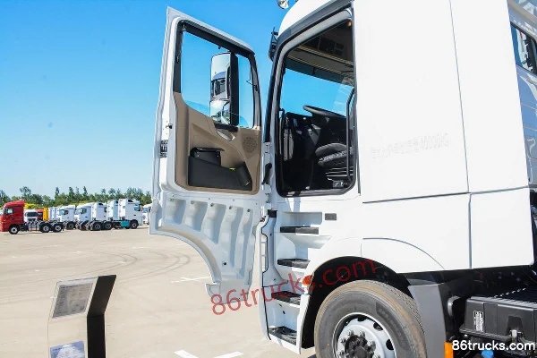 Mercedes-Benz Actros poids lourd 510 ch 6X4(10 roues) tracteur routier pour transport de matières dangereuses (China VI) Cabine (1) | 86Truc