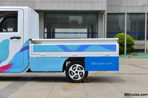 Huoyue Shentong Shentong 01 0.95T 1.8m Single Row Electric Flatbed Micro Truck 8.4kWh 4X2(6 wheels) Body (2) | 86Trucks