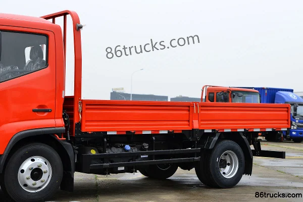 Dongfeng Duolika D6-L Super Power Comfort Edition 140 hp 4X2(6 wheels) 4.17m Single Row Flatbed Light Truck (China VI) (Axle Ratio 4.875) Bo