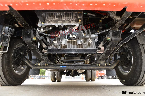 Dayun Xianglong 127hp 4X2(6 wheels) 4.05m Single Row Flatbed Light Truck Chassis (1) | 86Trucks