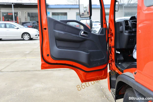 Dongfeng Duolika D6-L Super Power Comfort Edition 140 hp 4X2(6 wheels) 3.825m Crew Cab Flatbed Light Truck (China VI) (Axle Ratio 4.875) (2)