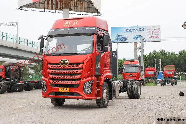 FAW Jiefang J6G Pilot Edition 280hp 4X2(6 wheels) hook-lift cargo truck Exterior (3) | 86Trucks