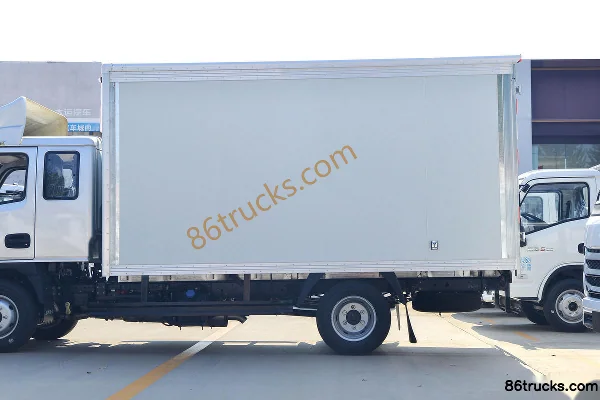 Yuejin Fuxing S50 1.9L 95hp 4X2(6 wheels) Diesel 3.19m Semi-row Van Mini Truck Body (2) | 86Trucks