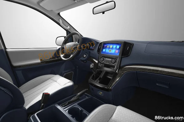 Dongfeng Lingzhi PLUS 2023 Comfort 116hp CNG 7-Seat Automatic Commercial Vehicle Cab (2) | 86Trucks