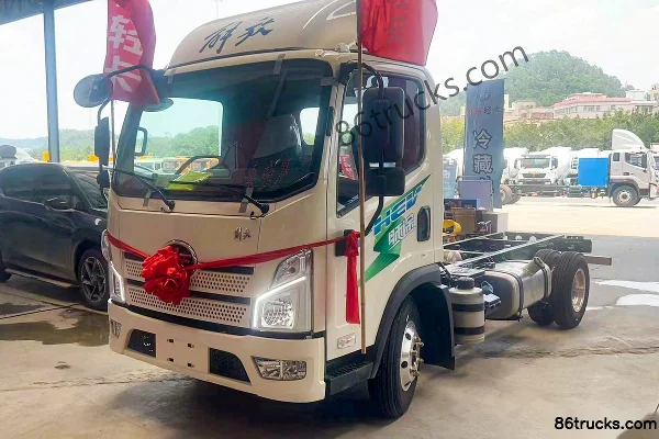 FAW Jiefang Lingtu 4,5T Camion léger à cabine simple 4,16 m à grille hybride rechargeable 4X2(6 roues) Extérieur (2) | 86Trucks