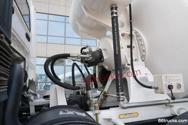 FAW Jiefang Qingdao JH6 350 hp 8X4(12 wheels) 7.74 m³ Concrete Mixer Truck (Ruijiang Brand) Body (3) | 86Trucks