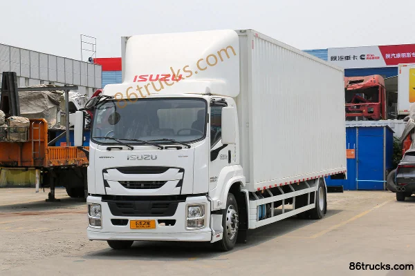 Qingling Isuzu Giga 240 hp 4X2(6 wheels) 9.63 m box cargo truck Exterior (3) | 86Trucks