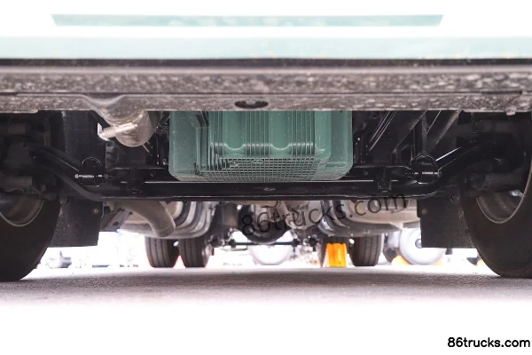 FAW Jiefang Qingdao Yingtu Business Class 520 hp 4X2(6 wheels) AMT Automatic Tractor Truck Chassis (1) | 86Trucks