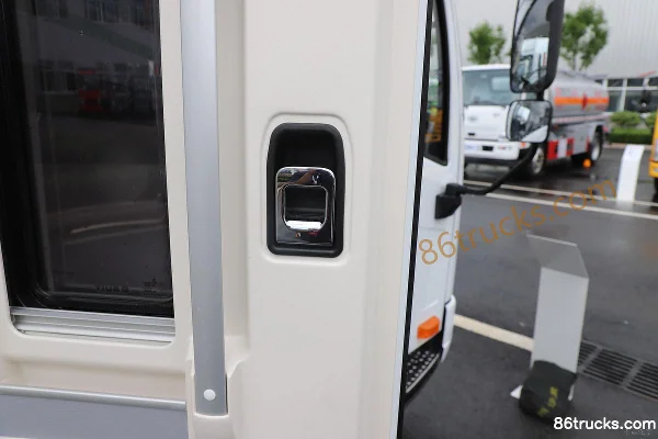FAW Jiefang Hu 6G 5.2T Single Row Plug-in Hybrid Motorhome(Oupai Brand) 4X2(6 wheels) Body (3) | 86Trucks