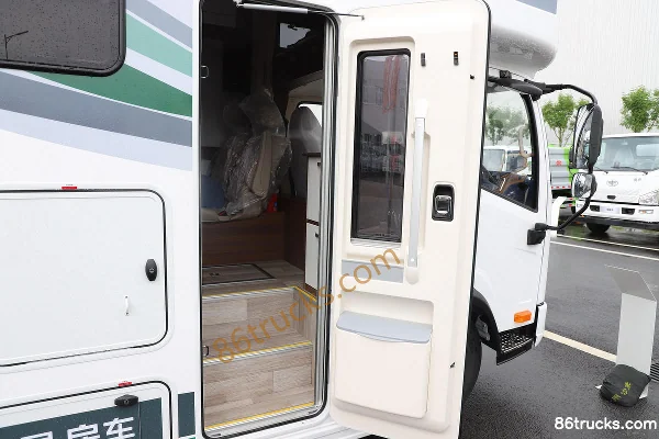FAW Jiefang Hu 6G 5.2T Single Row Plug-in Hybrid Motorhome(Oupai Brand) 4X2(6 wheels) Body (1) | 86Trucks