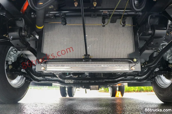 FAW Jiefang Lingtu 4.5T 4.05m Single Row Fuel Cell Refrigerated Truck 30.1kWh 4X2(6 wheels) Chassis (1) | 86Trucks