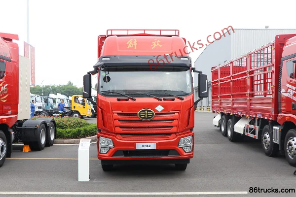 FAW Jiefang Qingdao JK6 Medium Truck 260hp CNG 4X2(6 wheels) 6.7m Flatbed Truck Exterior (2) | 86Trucks