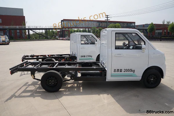 Chengshi X7 2T camion plateau micro électrique cabine simple 2,49 mètres 28,8 kWh 4X2(6 roues) Extérieur (2) | 86Trucks