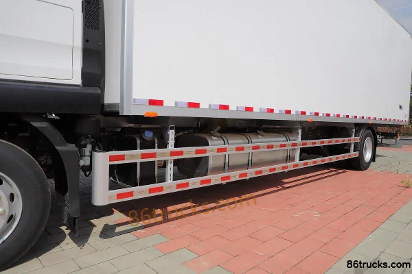 Sinotruk Sitrak SITRAK G5 camion lourd 290 ch 4X2(6 roues) camion frigorifique 9,45 m Châssis (3) | 86Trucks