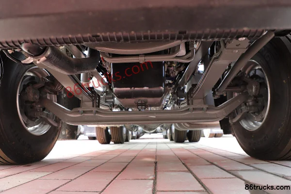 Sinotruk HOWO TX7 Heavy Truck 460 hp 6X4(10 wheels) Tractor Truck (China VI) Chassis (1) | 86Trucks
